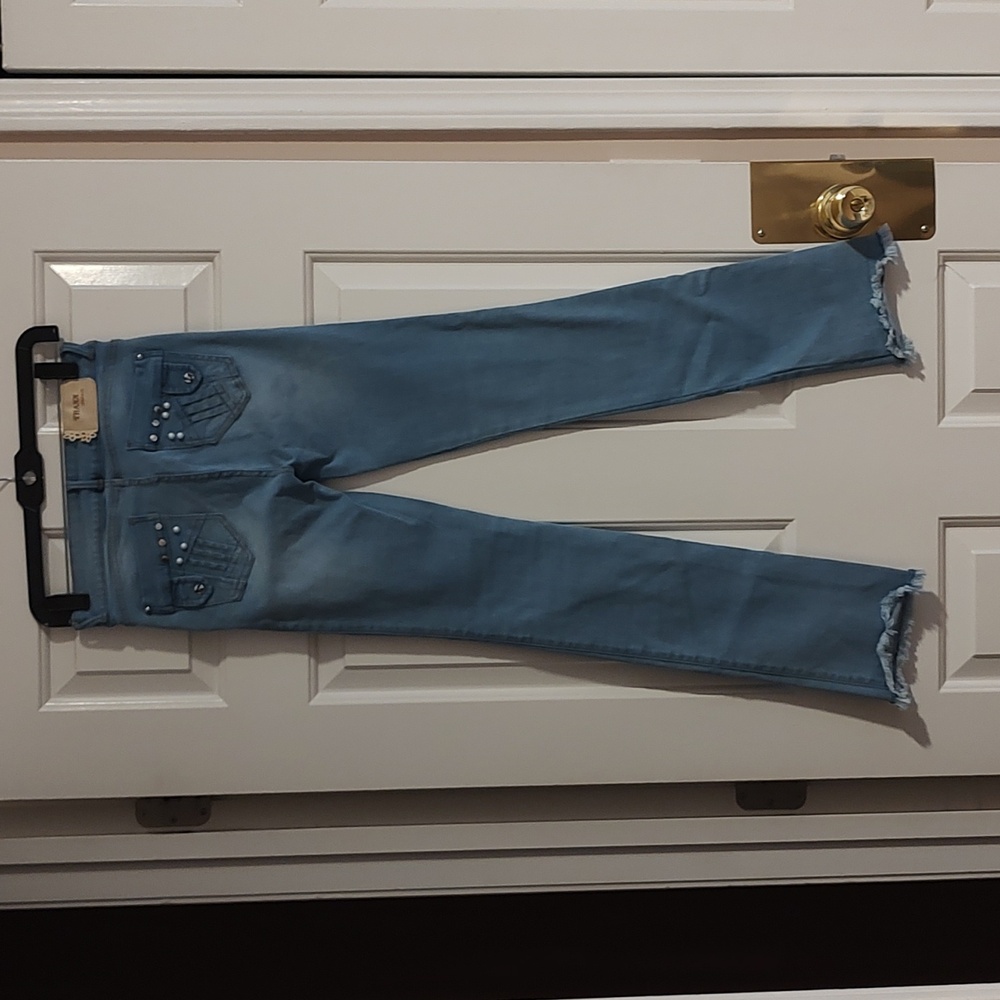 Thaxx Butt Lifting Jeans Size 3 Flare